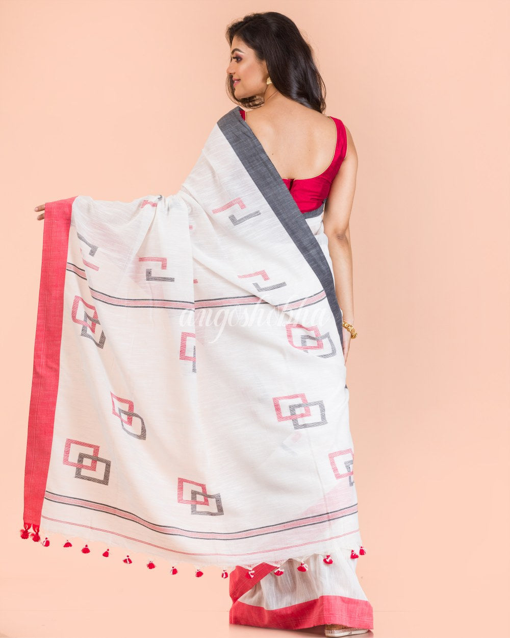 White Jamdani Cotton Saree angoshobha