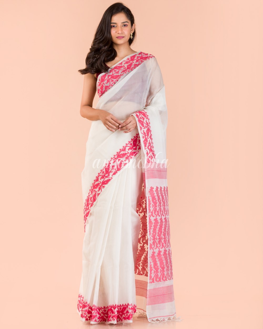 White Silk Dhakai Jamdani Saree angoshobha
