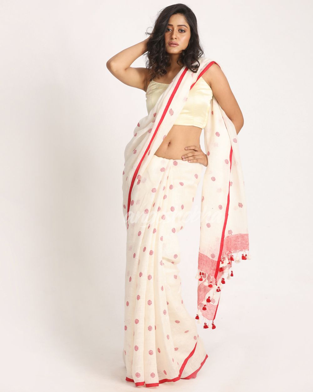 White Traditional Handloom Linen Jamdani Saree angoshobha