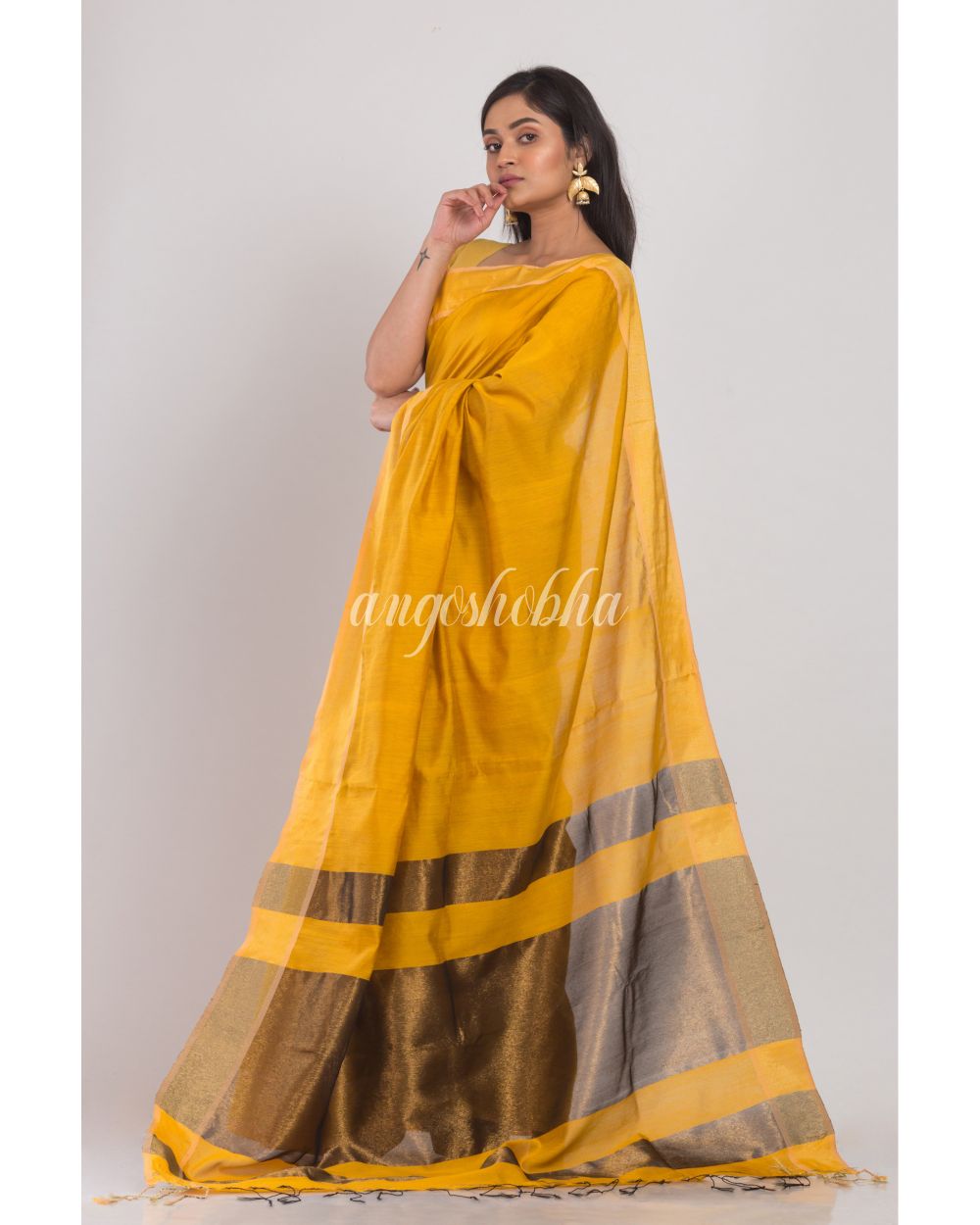 Yellow Blended Cotton Handloom Saree angoshobha