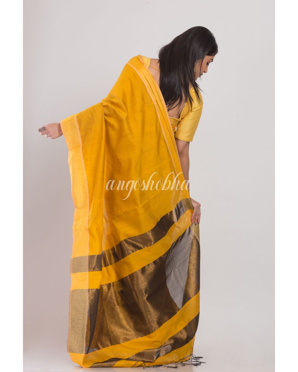 Yellow Blended Cotton Handloom Saree angoshobha